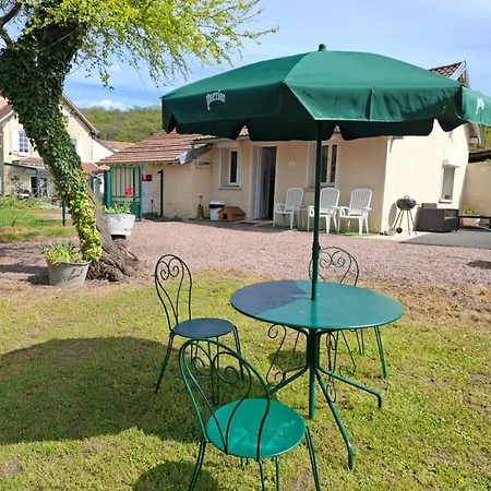 بيت للعطل La Petite Maison Amenucourt
