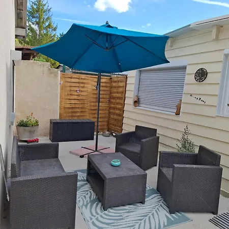 La Petite Maison بيت للعطل *