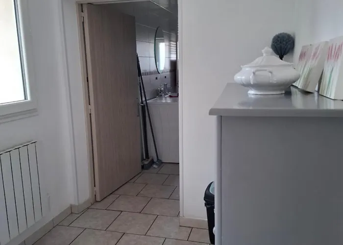 Holiday home La Petite Maison Amenucourt